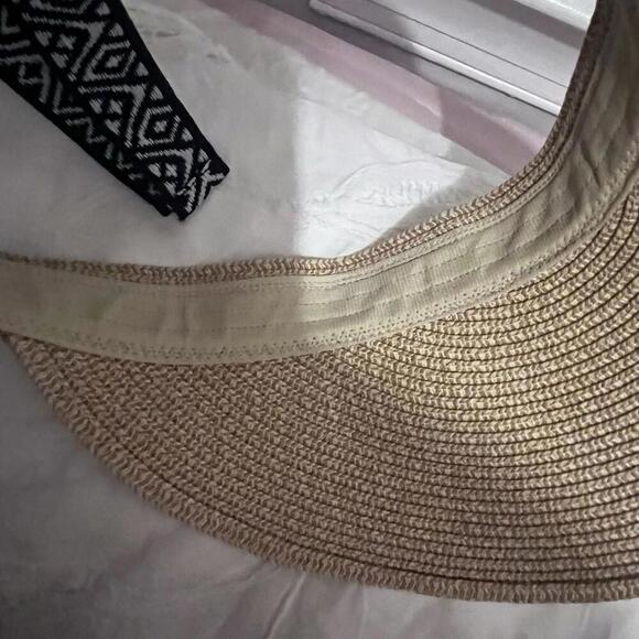 Sea & Grass Visor Hat Navy And White Diamond Pattern Ribbon Soft Paper Straw - Picture 7 of 9